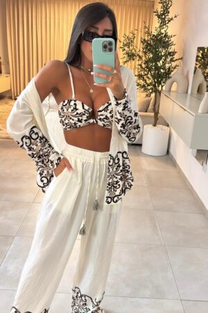 חליפה משולבת