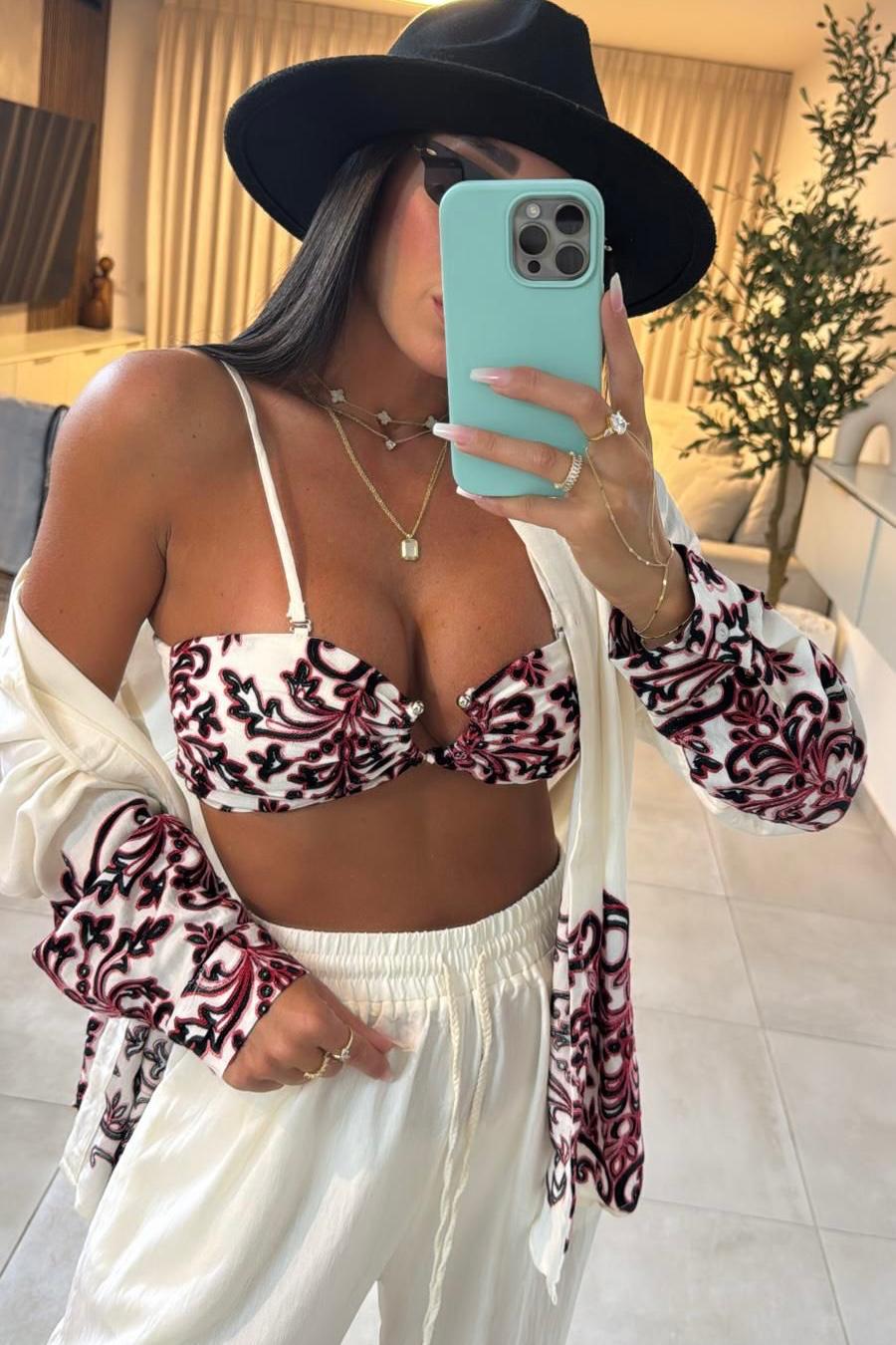 חליפה משולבת – תמונה 7