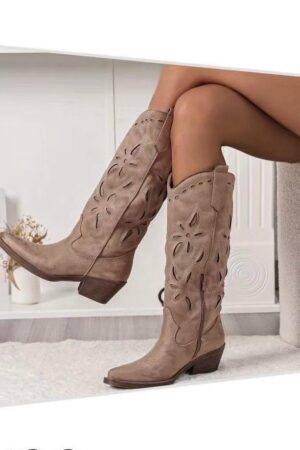 מגפי בוקרים גבוהים לנשים דמוי עור, עיטורי לייזר מחוררים ייבוא מאיטליה J29