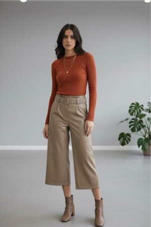 מכנס דמוי עור