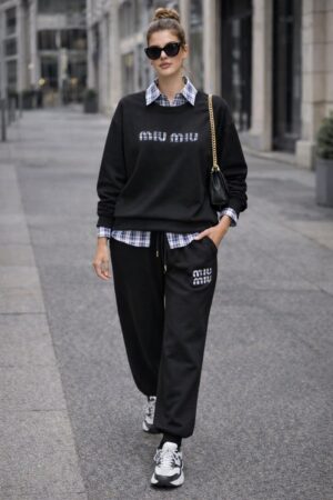 חליפה שילוב משבצות