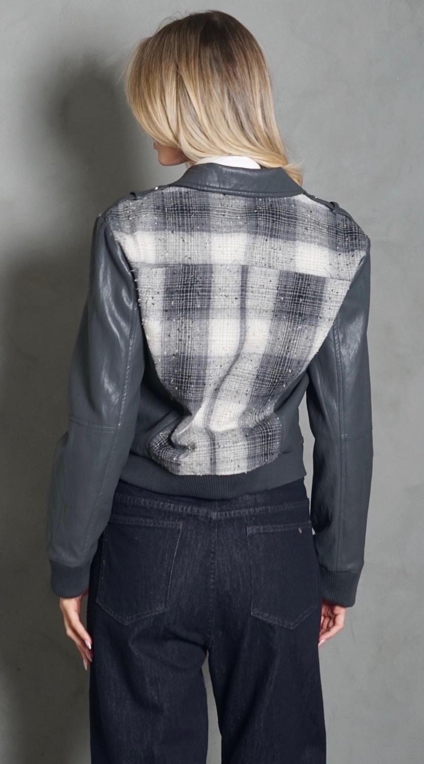 גקט דמוי עור שילוב משבצות – תמונה 4