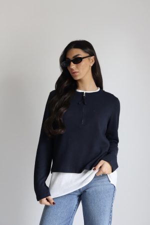 חולצה משולבת עם סגירת רוכסן במפתח